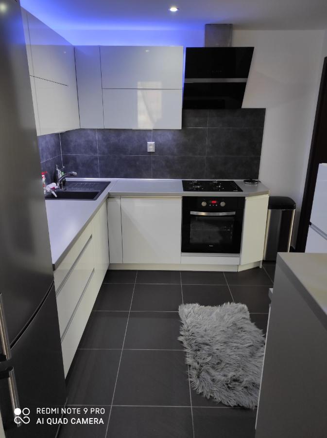 Apartman Mb Poprad Exterior photo
